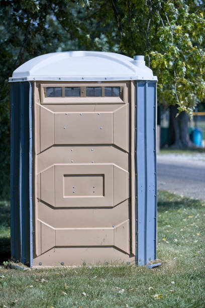 Best Portable bathroom rental  in Quanah, TX